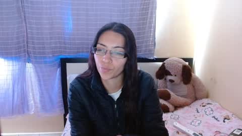 paola online show from October 8, 7:11 pm