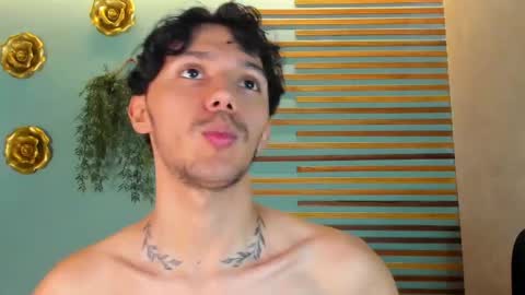 Snapshot of 1sebass chatting on October 15, 7:14 pm Sebastian online show from October 15, 7:14 pm