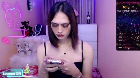 Snapshot of 1sexy_kattie chatting on December 8, 9:08 pm 1sexy kattie online show from December 8, 9:08 pm