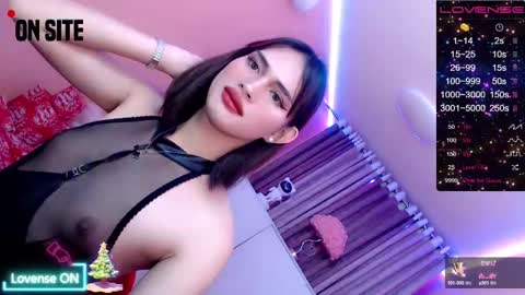 Snapshot of 1sexy_kattie chatting on December 18, 10:57 pm 1sexy kattie online show from December 18, 10:57 pm