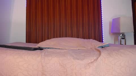 Tommy online show from January 4, 10:34 pm