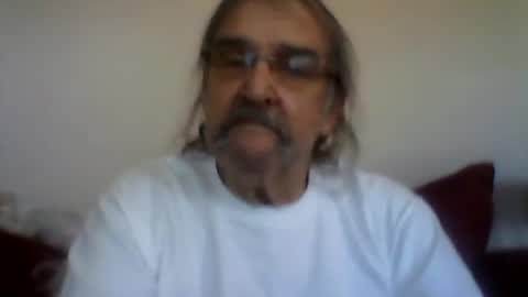 Snapshot of 1valentine chatting on October 4, 3:43 pm 1valentine online show from October 4, 3:43 pm