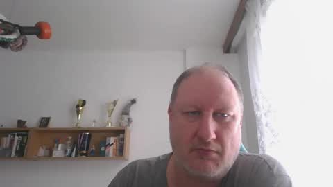 1vaso online show from February 19, 8:44 am