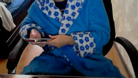 Snapshot of 1your_hot_girls chatting on January 5, 11:26 am 1your_hot_girls online show from January 5, 11:26 am