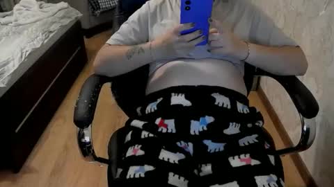 Snapshot of 1your_hot_girls chatting on October 7, 4:48 pm 1your_hot_girls online show from October 7, 4:48 pm