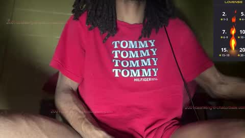 Snapshot of 2001cashking chatting on November 25, 7:36 pm 2001cashking online show from November 25, 7:36 pm