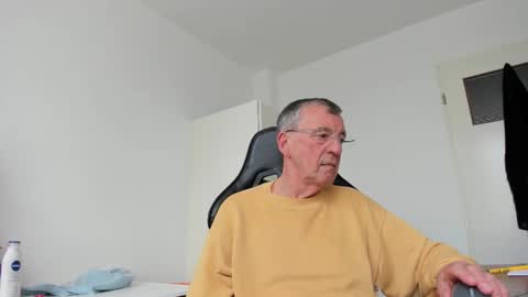 Henk online show from March 11, 2:56 pm