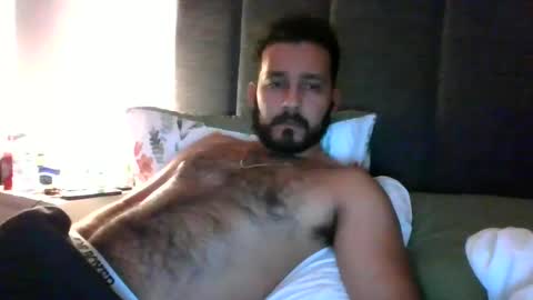 Snapshot of 2022felipe chatting on February 2, 9:56 pm 2022felipe online show from February 2, 9:56 pm