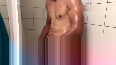 Snapshot of 2025rob chatting on October 21, 6:52 pm 2025rob online show from October 21, 6:52 pm