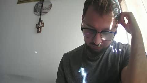 Snapshot of 21jus chatting on October 25, 10:45 am 21jus online show from October 25, 10:45 am