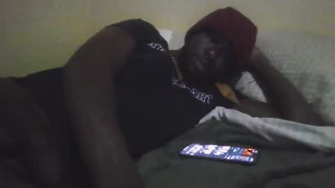 Snapshot of 242doggy242 chatting on October 30, 10:49 am 420 Bbc online show from October 30, 10:49 am