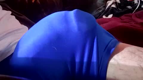 Snapshot of 24cockrings chatting on December 4, 6:49 pm 24cockrings online show from December 4, 6:49 pm