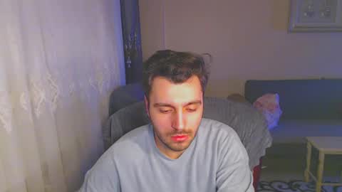 Snapshot of 2handsomeman chatting on January 3, 1:48 am Berk online show from January 3, 1:48 am