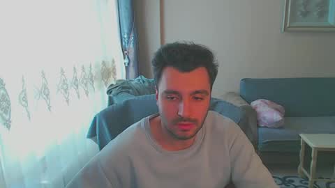 Snapshot of 2handsomeman chatting on January 3, 8:00 am Berk online show from January 3, 8:00 am