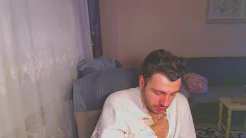 Snapshot of 2handsomeman chatting on January 3, 3:55 pm Berk online show from January 3, 3:55 pm