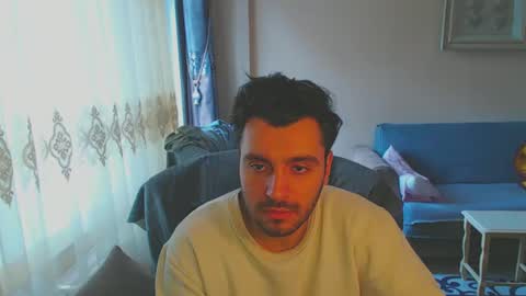 Snapshot of 2handsomeman chatting on January 4, 10:16 am Berk online show from January 4, 10:16 am