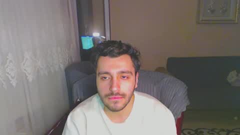 Snapshot of 2handsomeman chatting on January 6, 12:59 am Berk online show from January 6, 12:59 am