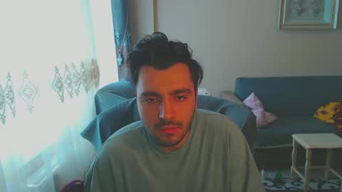 Snapshot of 2handsomeman chatting on January 8, 9:53 am Berk online show from January 8, 9:53 am