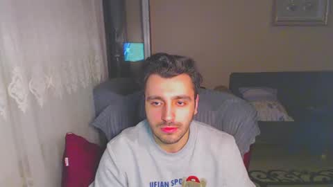 Snapshot of 2handsomeman chatting on January 9, 1:08 am Berk online show from January 9, 1:08 am