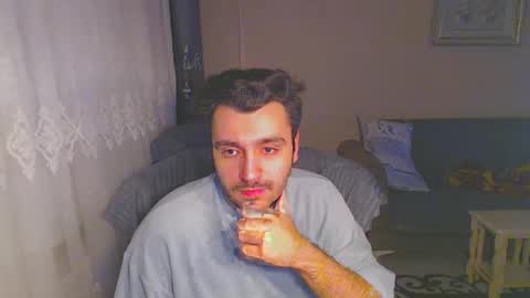 Snapshot of 2handsomeman chatting on January 10, 4:41 pm Berk online show from January 10, 4:41 pm