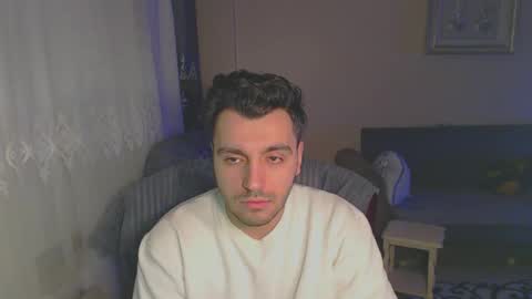 Snapshot of 2handsomeman chatting on January 24, 9:47 pm Berk online show from January 24, 9:47 pm