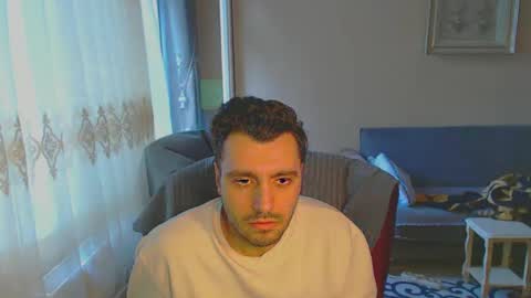 Snapshot of 2handsomeman chatting on January 26, 5:45 am Berk online show from January 26, 5:45 am