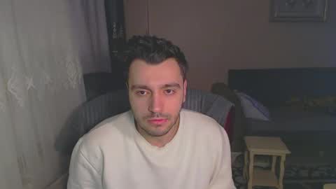 Snapshot of 2handsomeman chatting on January 27, 12:33 am Berk online show from January 27, 12:33 am