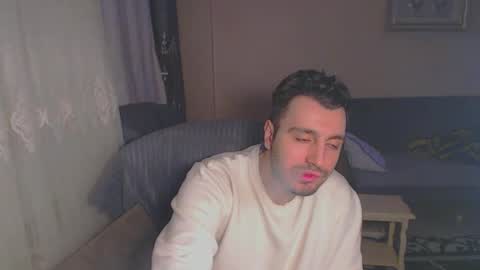 Snapshot of 2handsomeman chatting on January 27, 3:37 am Berk online show from January 27, 3:37 am