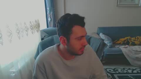 Snapshot of 2handsomeman chatting on January 30, 11:01 am Berk online show from January 30, 11:01 am