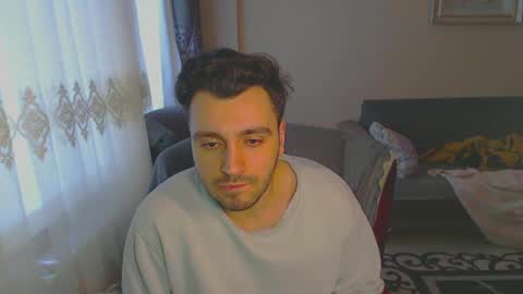 Snapshot of 2handsomeman chatting on January 30, 2:25 pm Berk online show from January 30, 2:25 pm