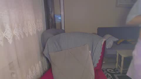 Snapshot of 2handsomeman chatting on February 1, 4:35 am Berk online show from February 1, 4:35 am