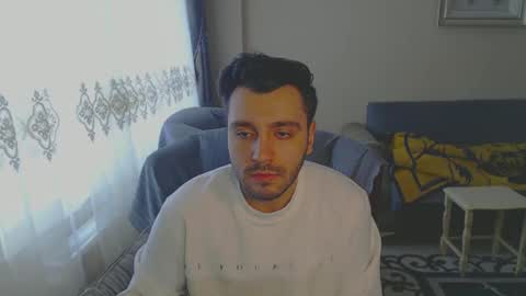 Snapshot of 2handsomeman chatting on February 3, 12:03 pm Berk online show from February 3, 12:03 pm