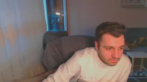 Snapshot of 2handsomeman chatting on February 5, 2:59 pm Berk online show from February 5, 2:59 pm