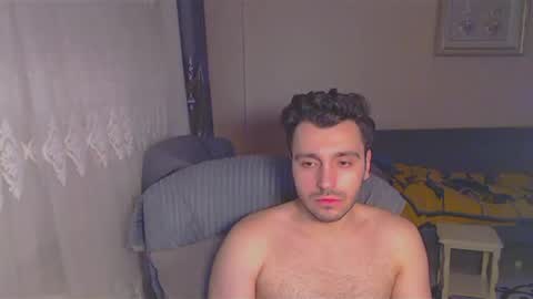 Snapshot of 2handsomeman chatting on February 7, 1:47 am Berk online show from February 7, 1:47 am
