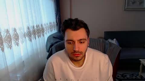 Snapshot of 2handsomeman chatting on February 8, 2:05 pm Berk online show from February 8, 2:05 pm
