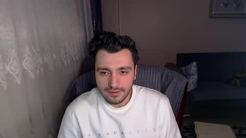 Snapshot of 2handsomeman chatting on February 8, 11:45 pm Berk online show from February 8, 11:45 pm