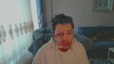 Snapshot of 2handsomeman chatting on February 15, 7:49 am Berk online show from February 15, 7:49 am