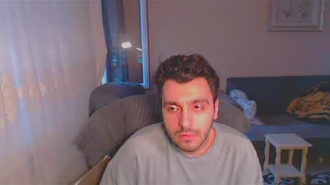 Snapshot of 2handsomeman chatting on February 16, 5:04 am Berk online show from February 16, 5:04 am