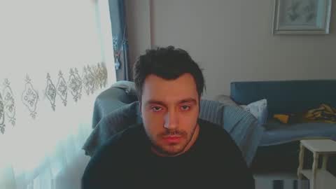 Snapshot of 2handsomeman chatting on February 19, 8:22 am Berk online show from February 19, 8:22 am