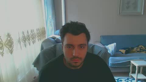 Snapshot of 2handsomeman chatting on February 19, 11:28 am Berk online show from February 19, 11:28 am