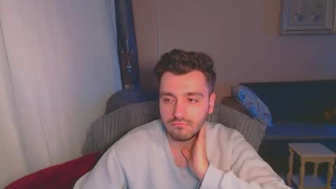 Snapshot of 2handsomeman chatting on March 3, 9:37 pm Berk online show from March 3, 9:37 pm