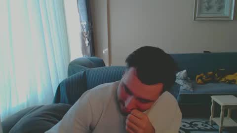 Snapshot of 2handsomeman chatting on March 5, 6:12 am Berk online show from March 5, 6:12 am