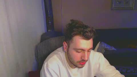 Snapshot of 2handsomeman chatting on March 5, 10:43 pm Berk online show from March 5, 10:43 pm