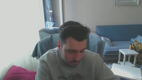 Snapshot of 2handsomeman chatting on March 11, 12:39 pm Berk online show from March 11, 12:39 pm