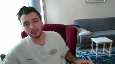 Snapshot of 2handsomeman chatting on September 23, 3:04 pm Berk online show from September 23, 3:04 pm