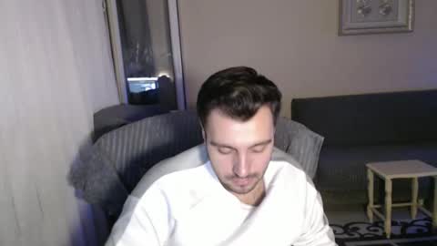 Snapshot of 2handsomeman chatting on October 2, 9:55 pm Berk online show from October 2, 9:55 pm