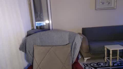 Snapshot of 2handsomeman chatting on October 4, 1:36 am Berk online show from October 4, 1:36 am