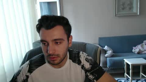 Snapshot of 2handsomeman chatting on October 7, 1:30 pm Berk online show from October 7, 1:30 pm