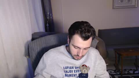 Snapshot of 2handsomeman chatting on October 13, 2:33 am Berk online show from October 13, 2:33 am