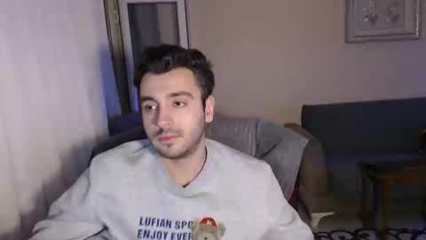 Snapshot of 2handsomeman chatting on October 13, 9:15 pm Berk online show from October 13, 9:15 pm